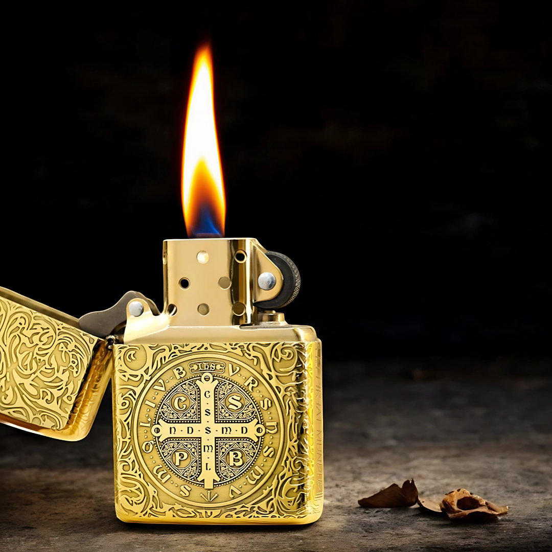 CONSTANTINES LIGHTER
