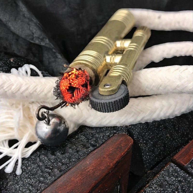 CAMPING ROPE LIGHTER