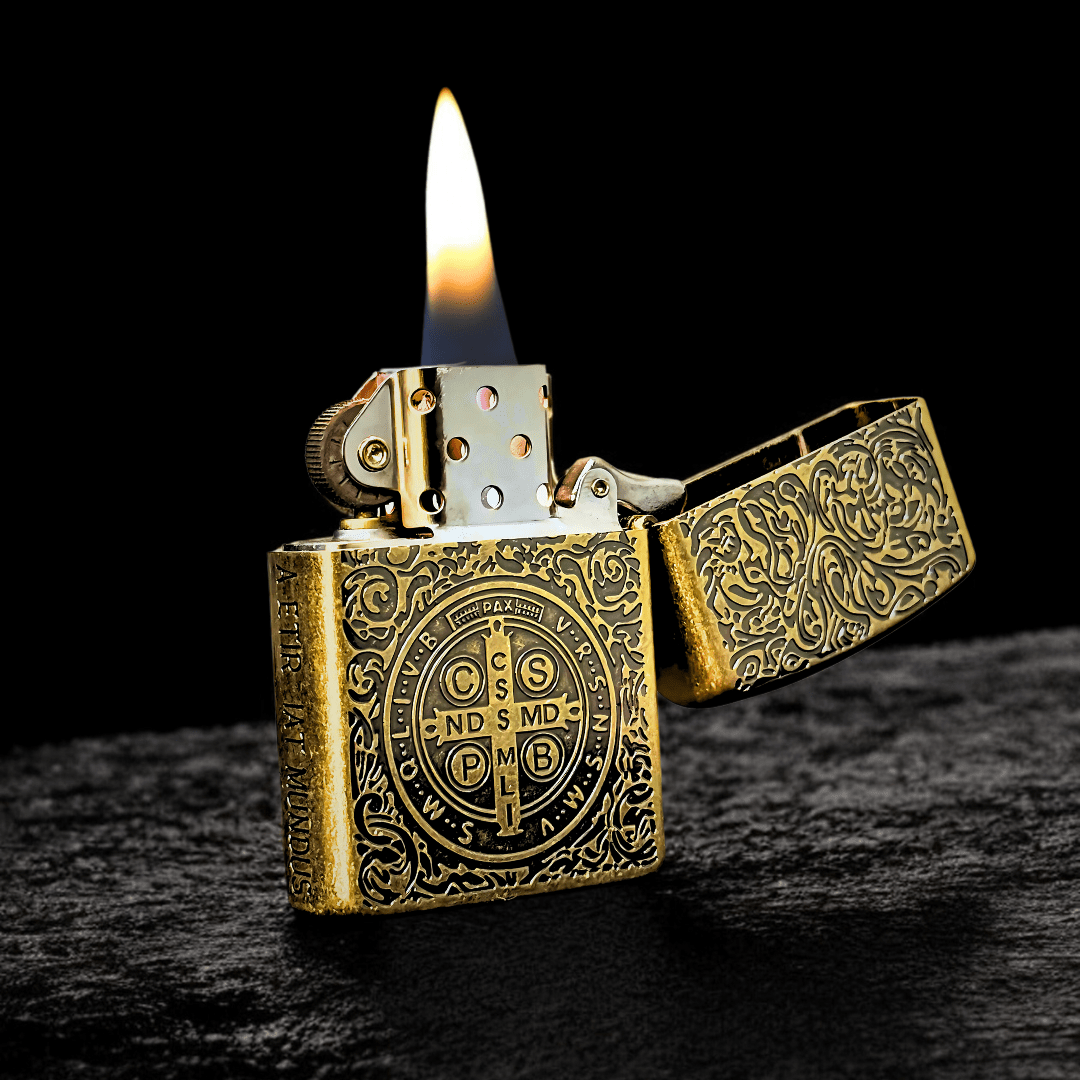 CONSTANTINES LIGHTER