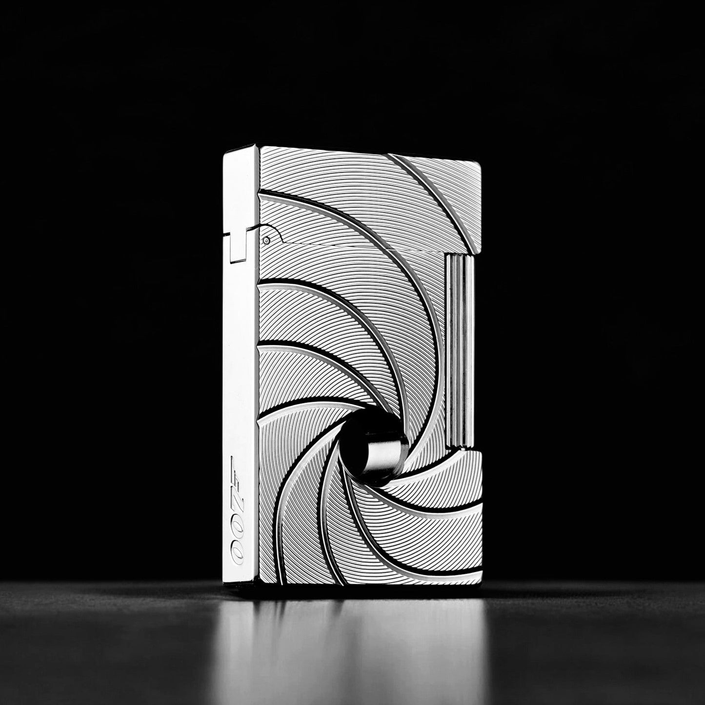 Agent 007 Lighter