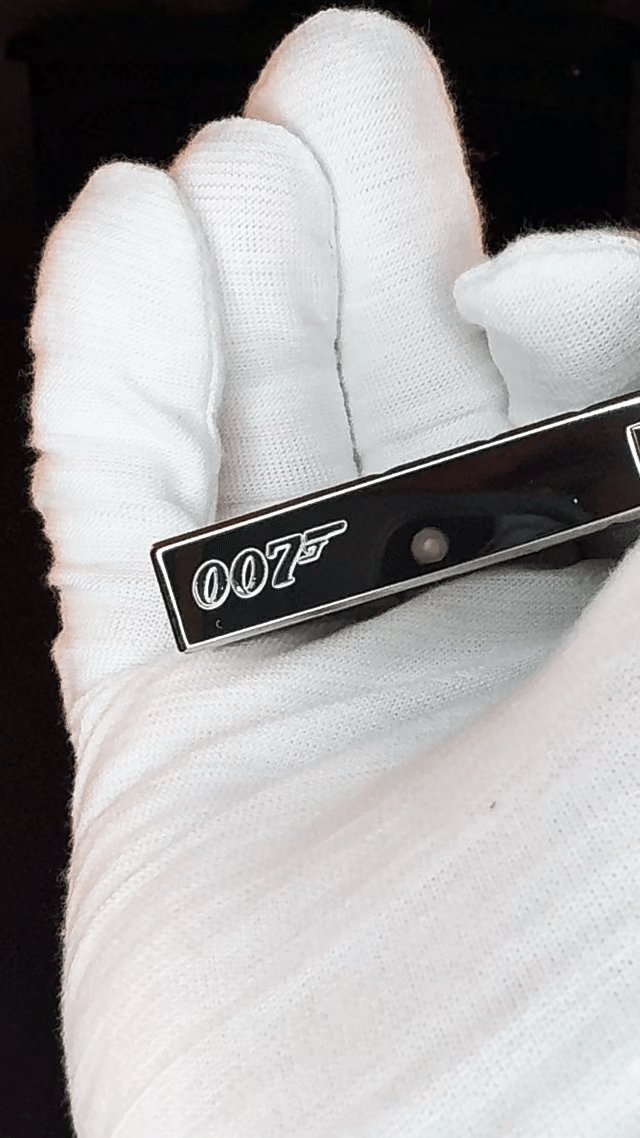 Agent 007 Lighter
